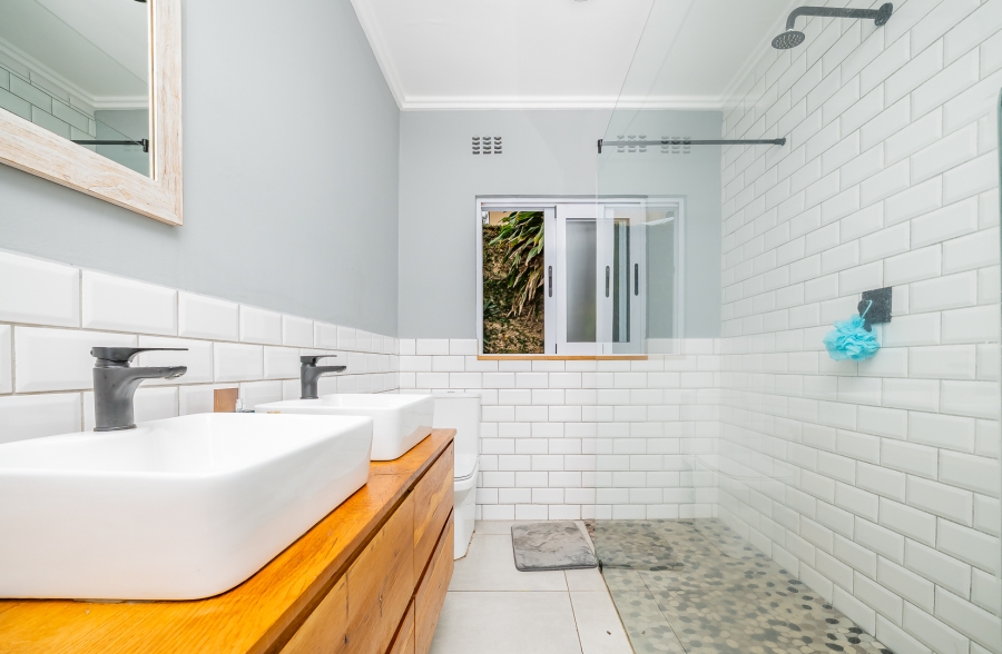 3 Bedroom Property for Sale in Shakas Rock KwaZulu-Natal