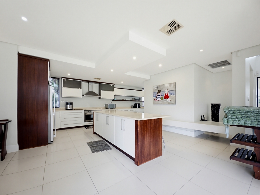 5 Bedroom Property for Sale in Zinkwazi Beach KwaZulu-Natal