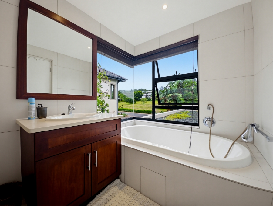 5 Bedroom Property for Sale in Zinkwazi Beach KwaZulu-Natal