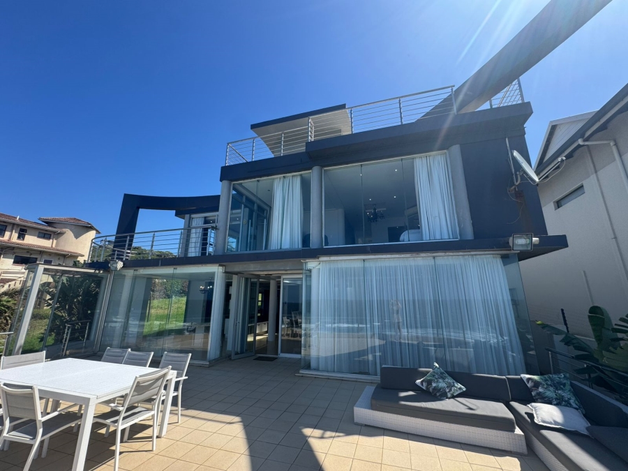 5 Bedroom Property for Sale in Tinley Manor KwaZulu-Natal