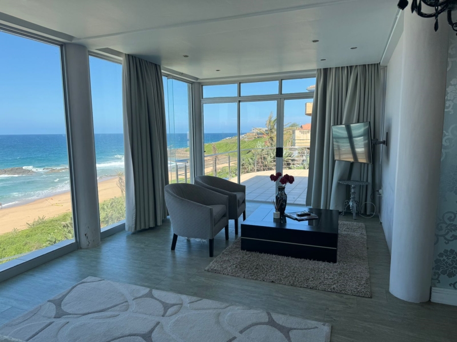 5 Bedroom Property for Sale in Tinley Manor KwaZulu-Natal