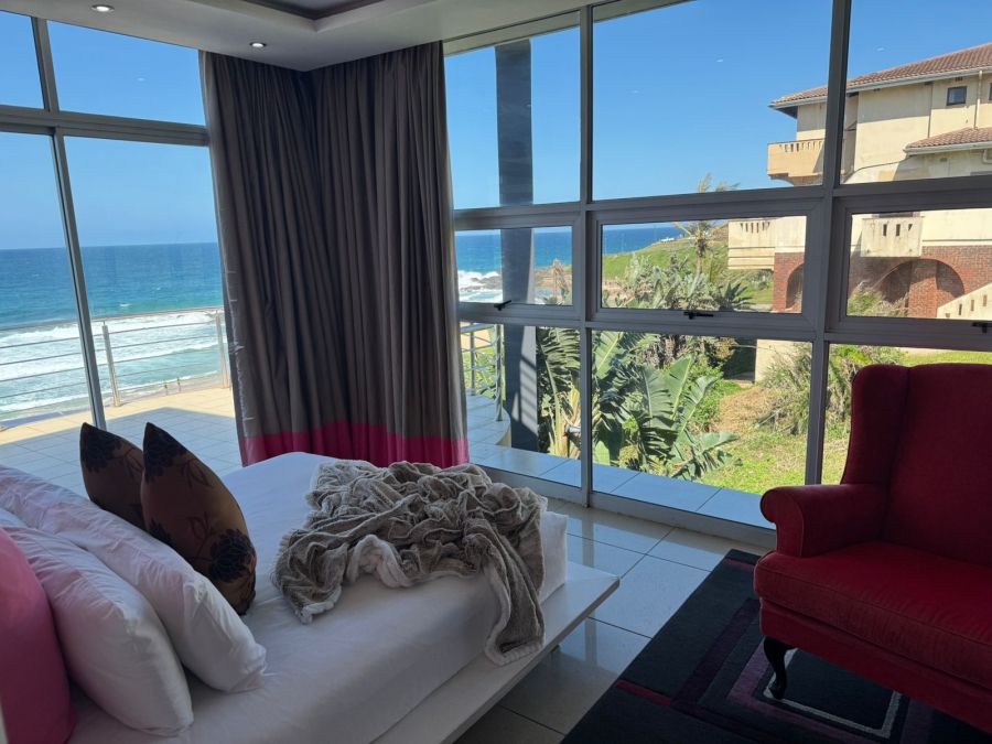 5 Bedroom Property for Sale in Tinley Manor KwaZulu-Natal