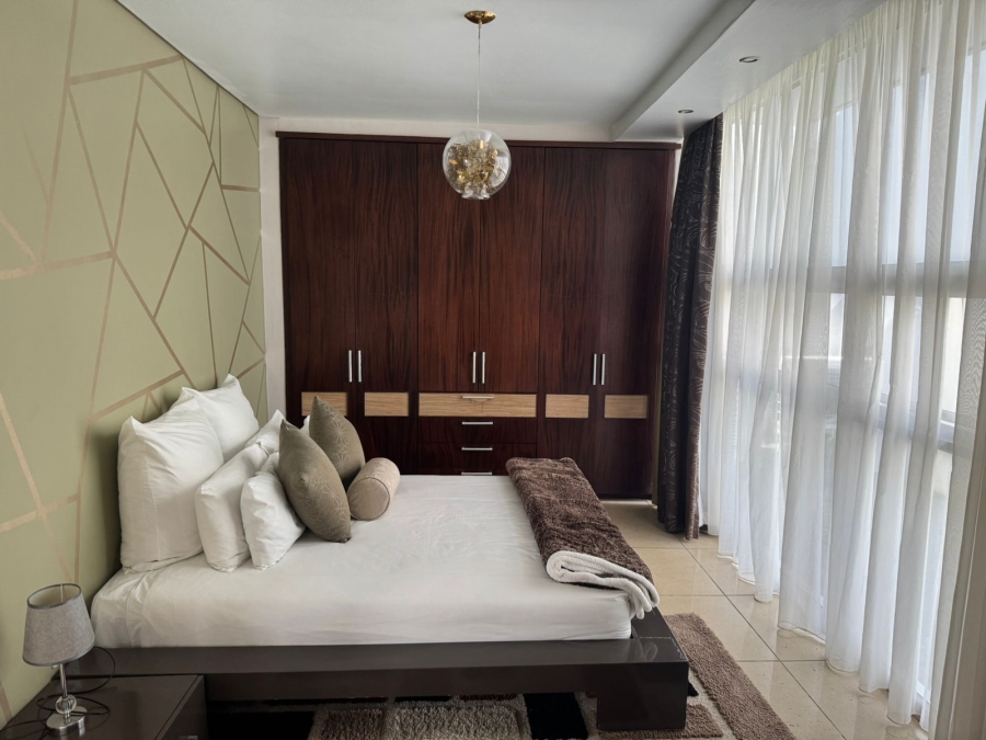 5 Bedroom Property for Sale in Tinley Manor KwaZulu-Natal