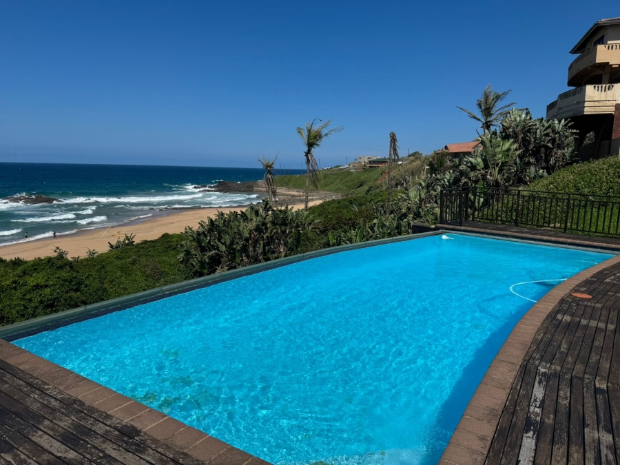 5 Bedroom Property for Sale in Tinley Manor KwaZulu-Natal