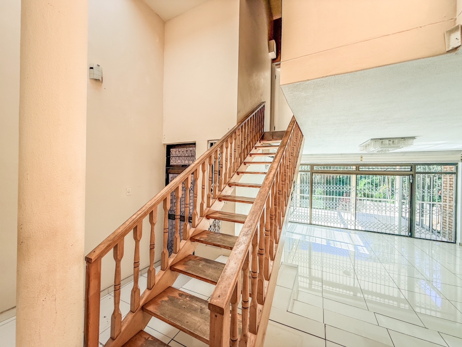 5 Bedroom Property for Sale in Nyala Park KwaZulu-Natal