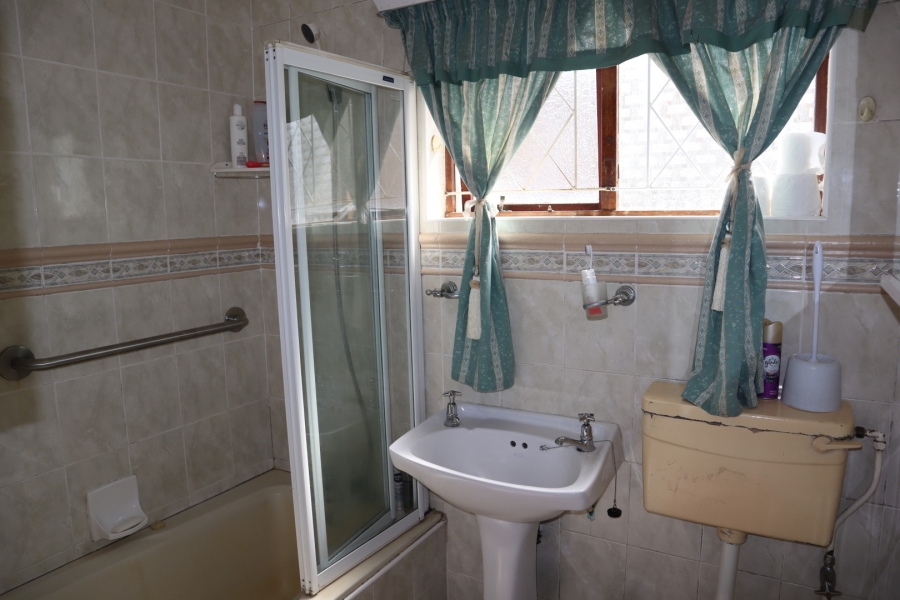 3 Bedroom Property for Sale in Farningham Ridge KwaZulu-Natal