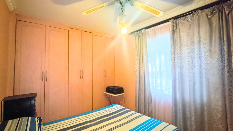 2 Bedroom Property for Sale in Copesville KwaZulu-Natal