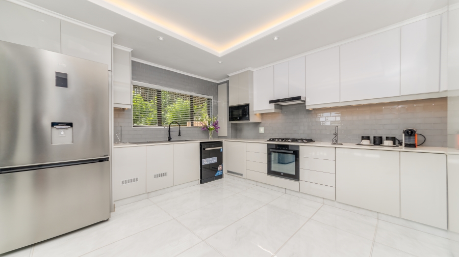 3 Bedroom Property for Sale in Izinga KwaZulu-Natal