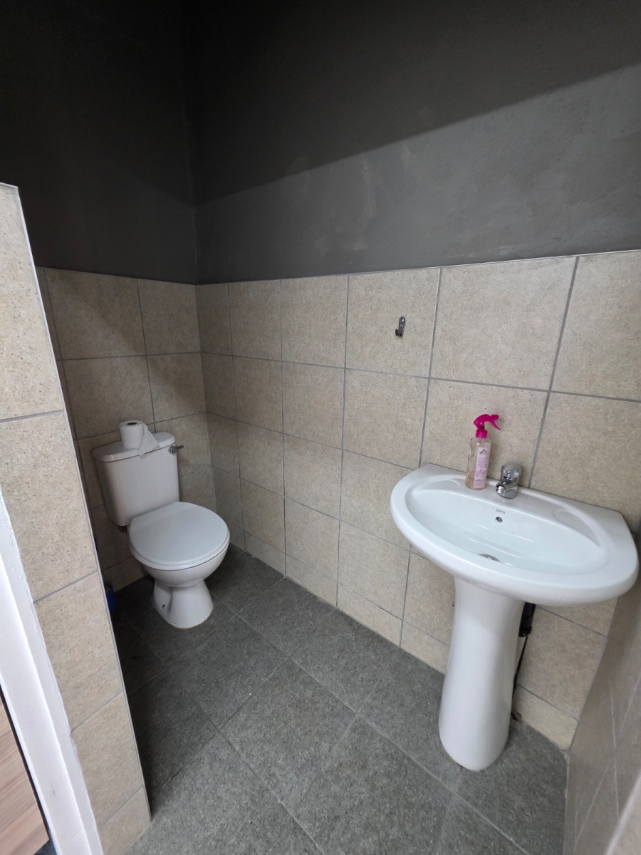 To Let commercial Property for Rent in Pietermaritzburg Central KwaZulu-Natal