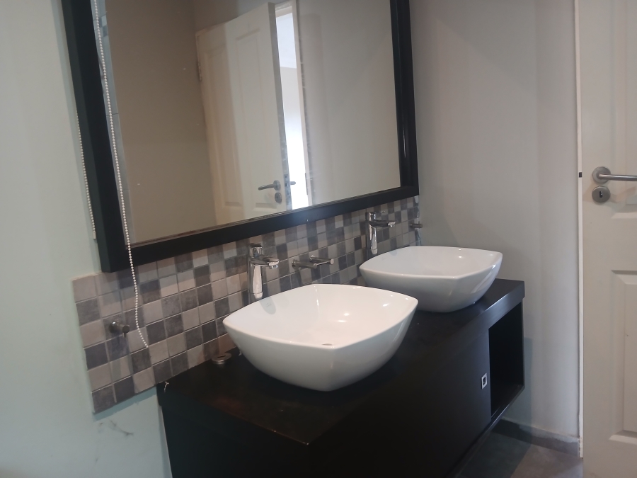 3 Bedroom Property for Sale in Northdene KwaZulu-Natal