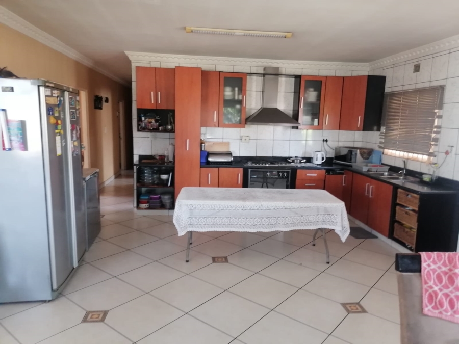 4 Bedroom Property for Sale in Lenham KwaZulu-Natal