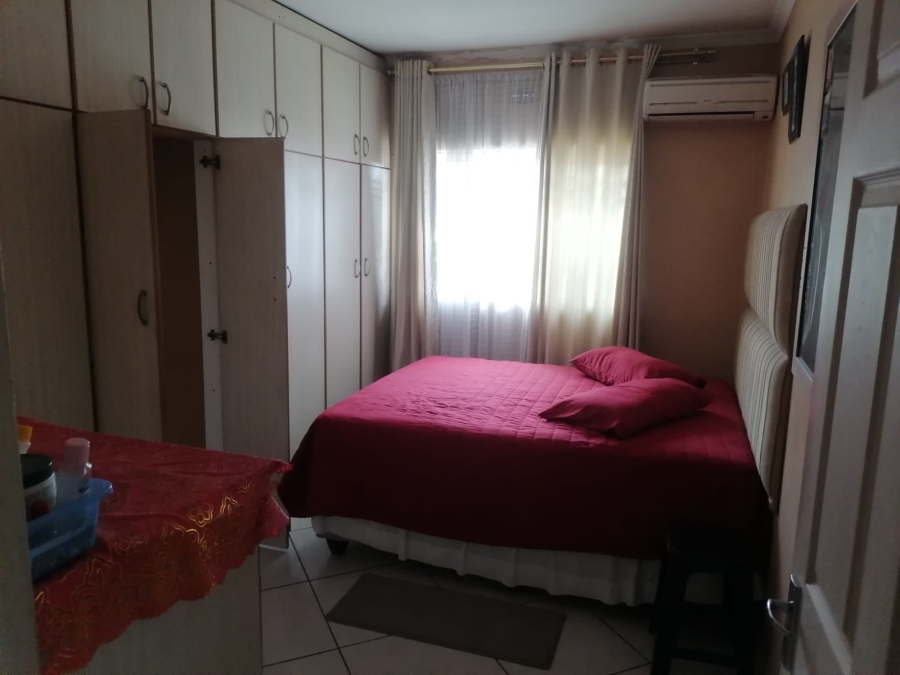 4 Bedroom Property for Sale in Lenham KwaZulu-Natal