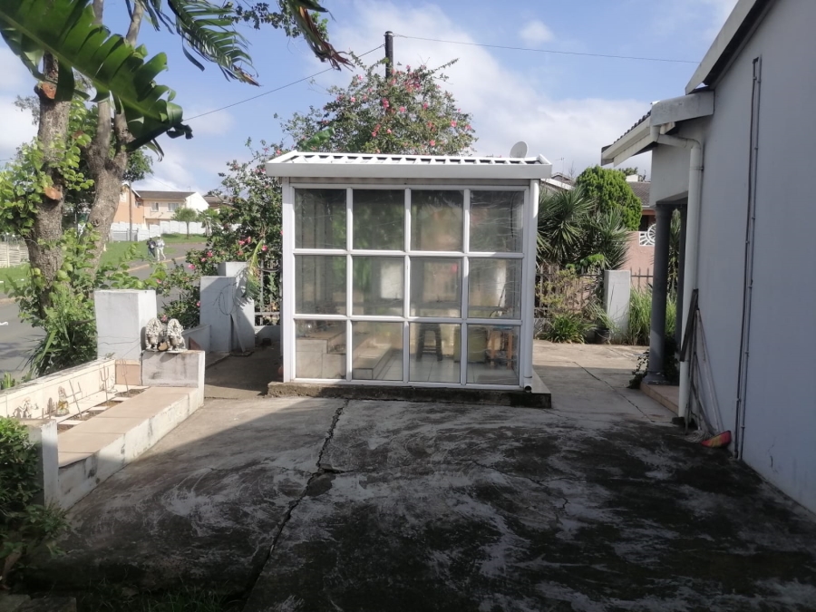 4 Bedroom Property for Sale in Lenham KwaZulu-Natal