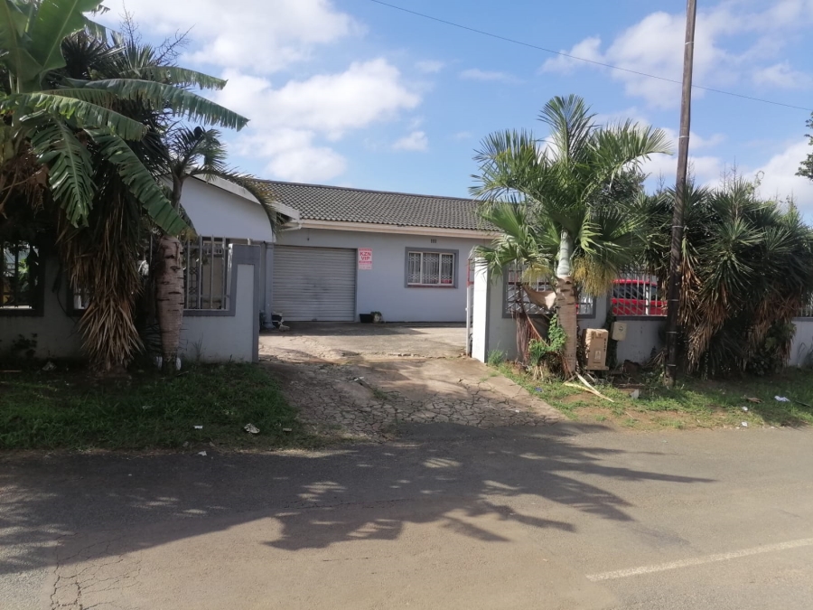 4 Bedroom Property for Sale in Lenham KwaZulu-Natal