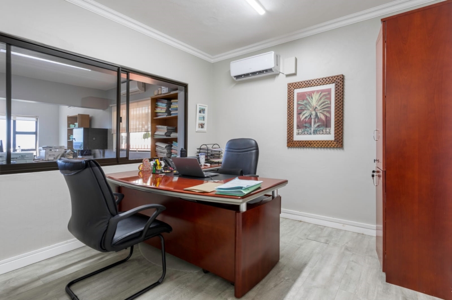 4 Bedroom Property for Sale in Compensation Beach KwaZulu-Natal