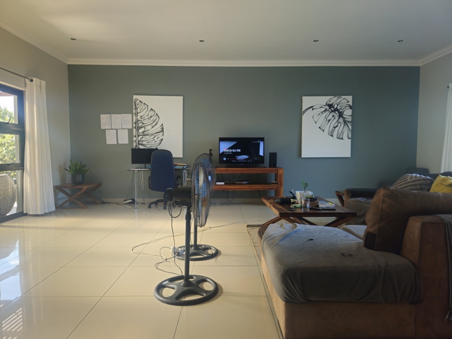 5 Bedroom Property for Sale in Palm Lakes Estate KwaZulu-Natal