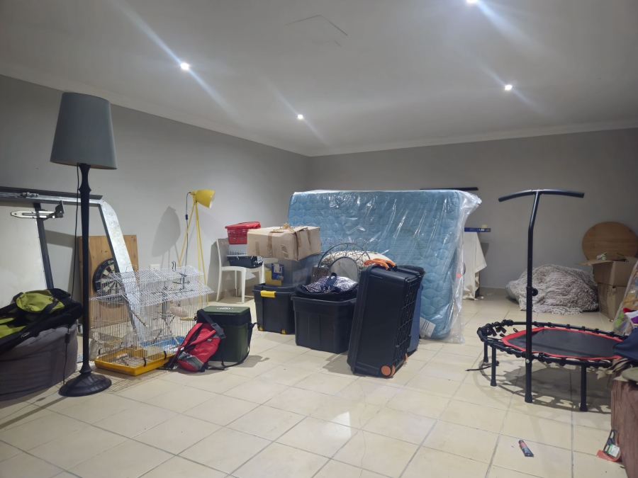 5 Bedroom Property for Sale in Palm Lakes Estate KwaZulu-Natal