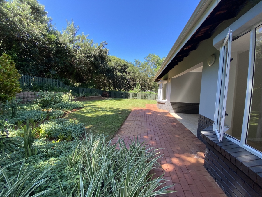 To Let 4 Bedroom Property for Rent in Beverley Hills KwaZulu-Natal