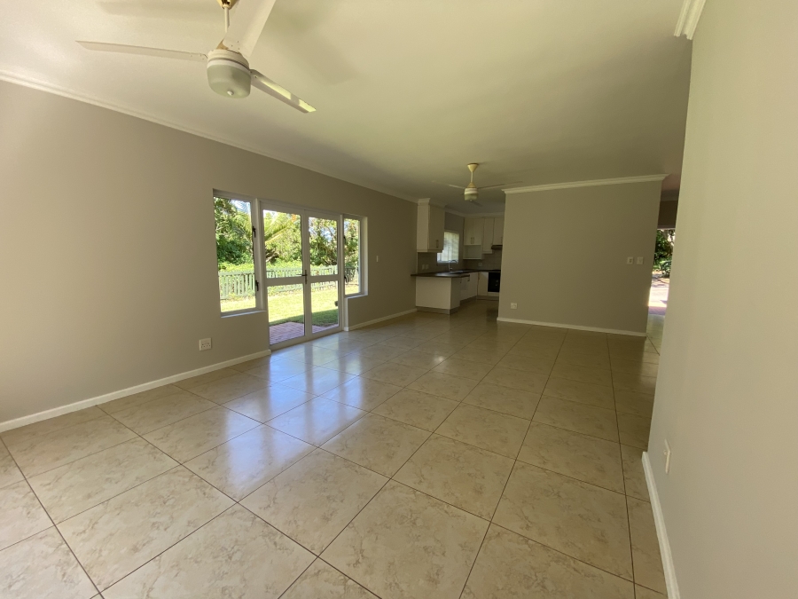 To Let 4 Bedroom Property for Rent in Beverley Hills KwaZulu-Natal