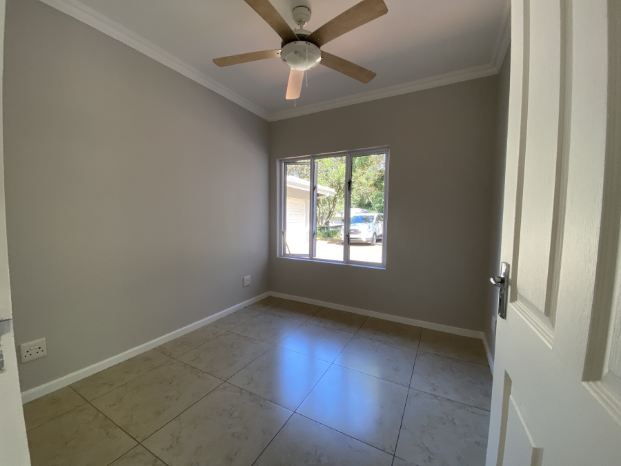 To Let 4 Bedroom Property for Rent in Beverley Hills KwaZulu-Natal