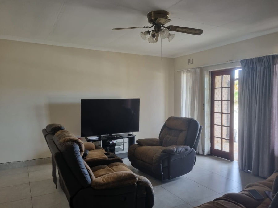 3 Bedroom Property for Sale in Escombe KwaZulu-Natal