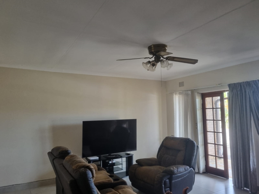 3 Bedroom Property for Sale in Escombe KwaZulu-Natal