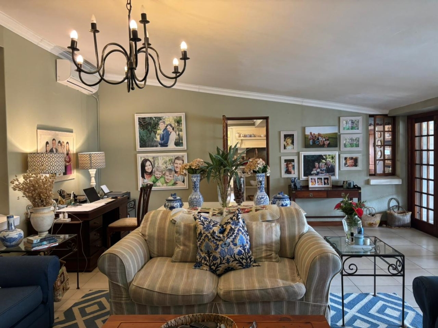 5 Bedroom Property for Sale in Shortens Country Estate KwaZulu-Natal