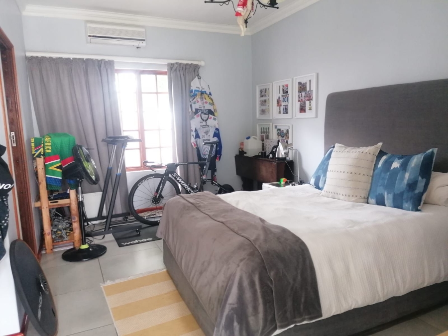 5 Bedroom Property for Sale in Shortens Country Estate KwaZulu-Natal