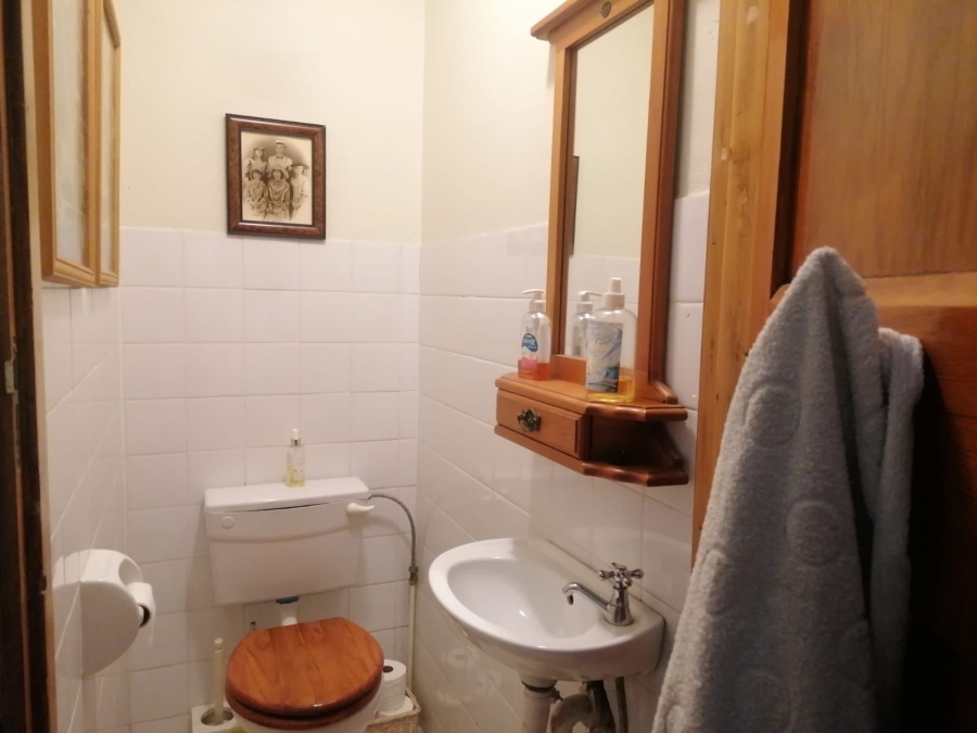 5 Bedroom Property for Sale in Shortens Country Estate KwaZulu-Natal