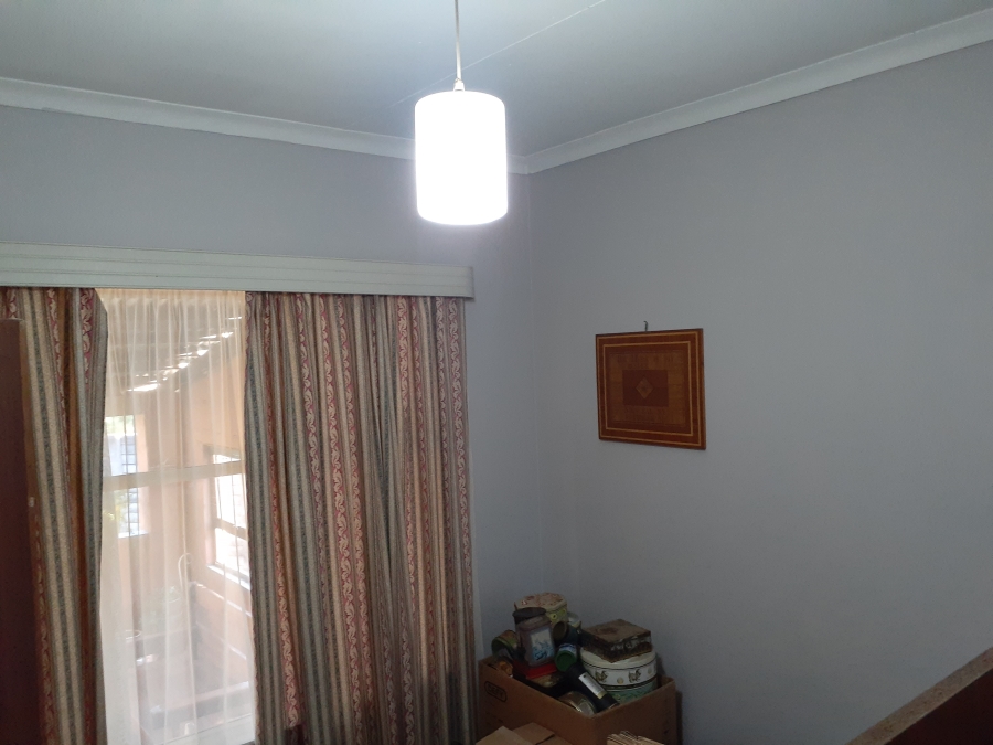 3 Bedroom Property for Sale in Sunnyridge KwaZulu-Natal