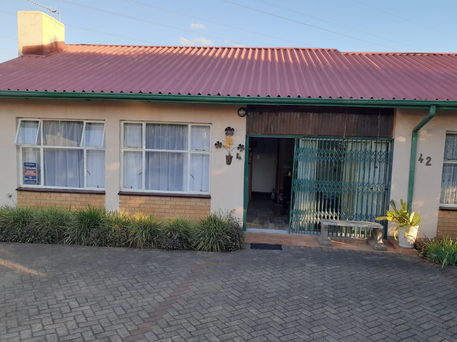 3 Bedroom Property for Sale in Sunnyridge KwaZulu-Natal
