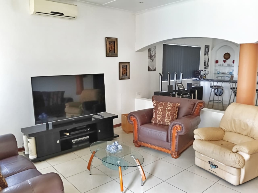 To Let 3 Bedroom Property for Rent in Birdswood KwaZulu-Natal