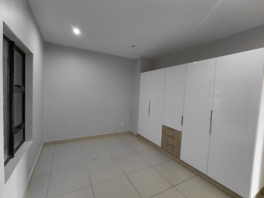 To Let 3 Bedroom Property for Rent in Umhlanga Ridge KwaZulu-Natal