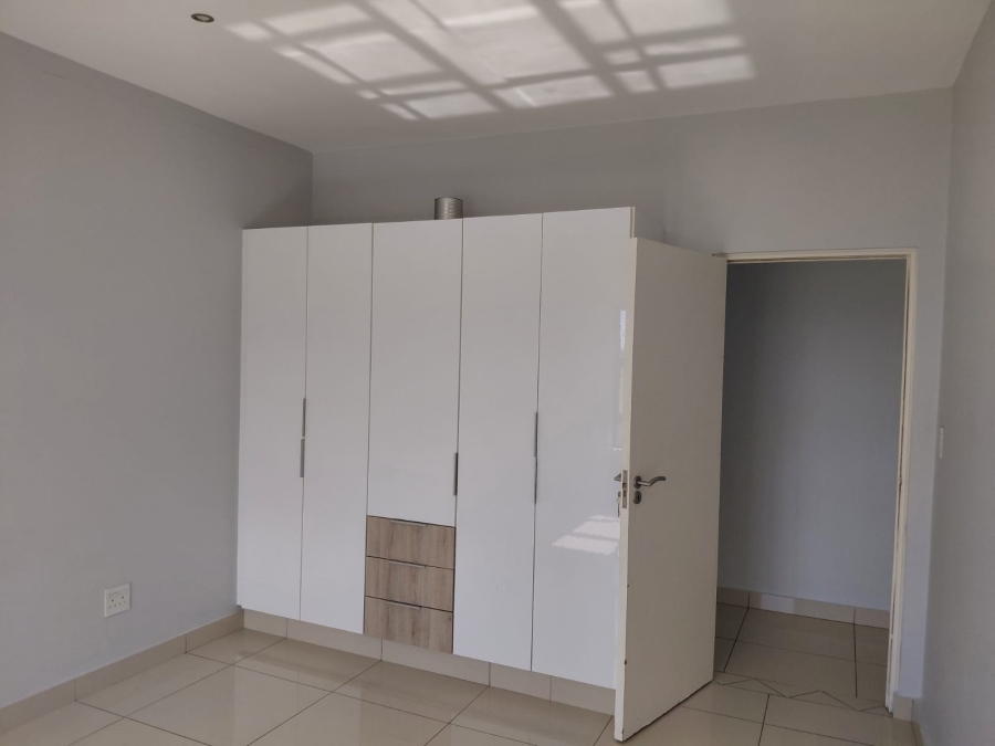 To Let 3 Bedroom Property for Rent in Umhlanga Ridge KwaZulu-Natal