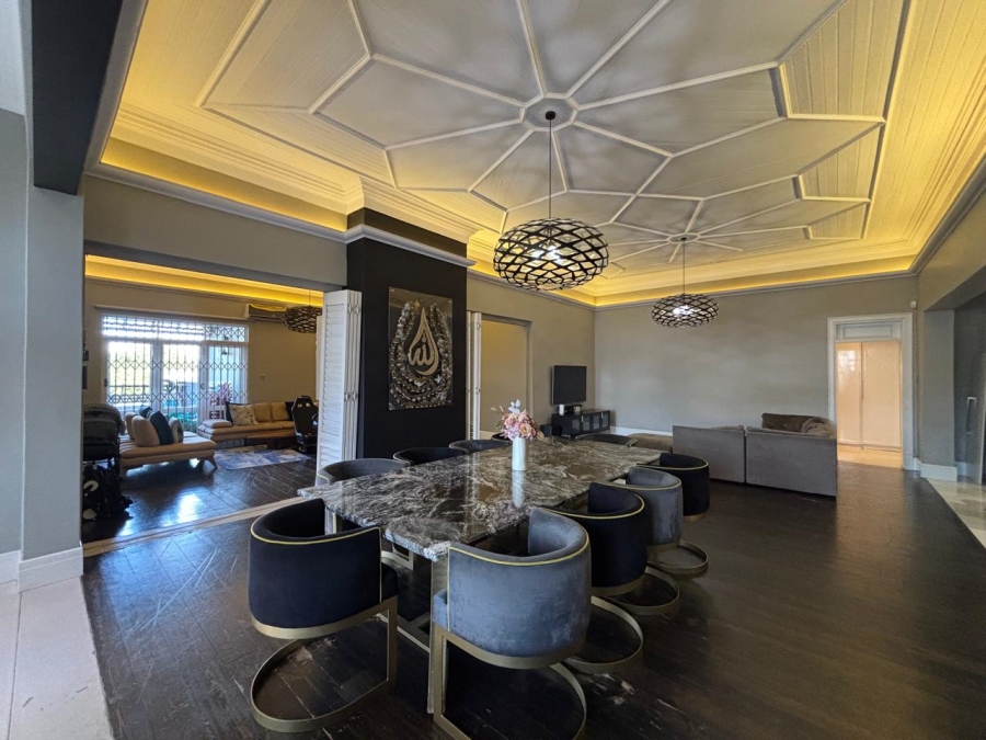 4 Bedroom Property for Sale in Essenwood KwaZulu-Natal