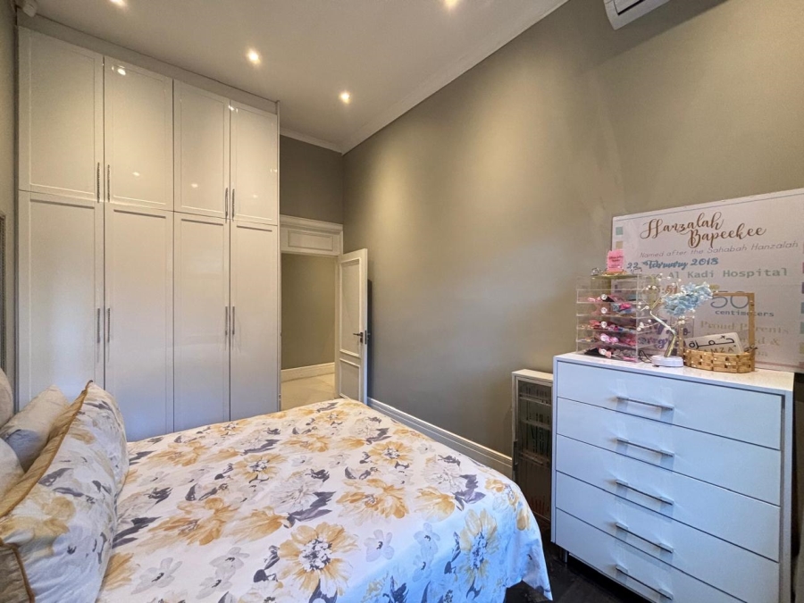 4 Bedroom Property for Sale in Essenwood KwaZulu-Natal