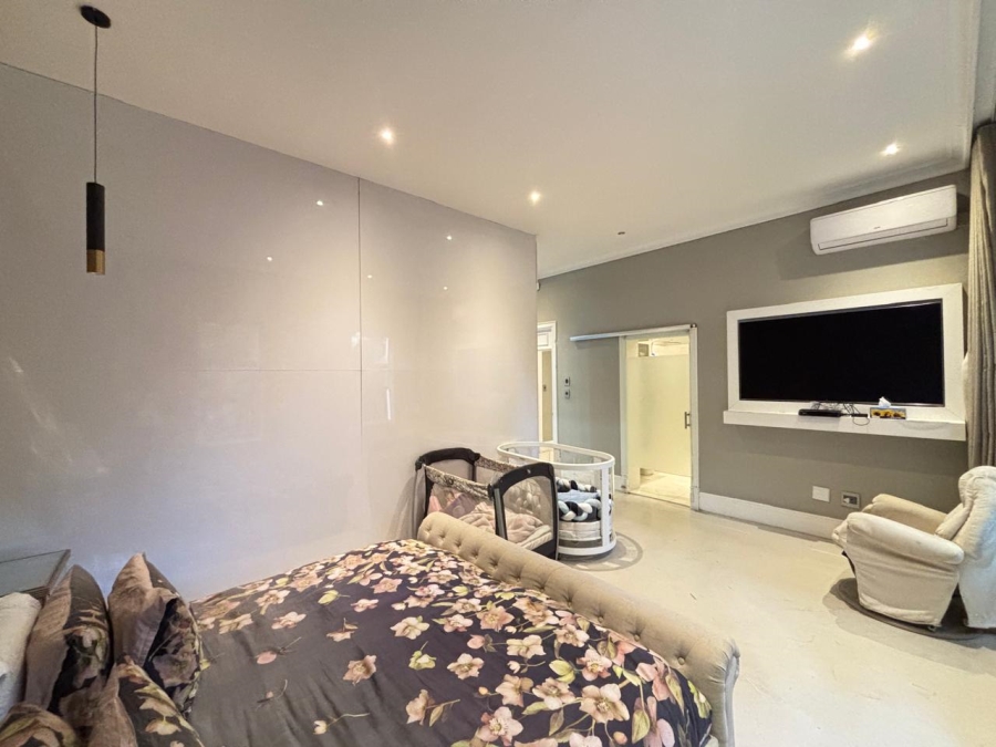 4 Bedroom Property for Sale in Essenwood KwaZulu-Natal