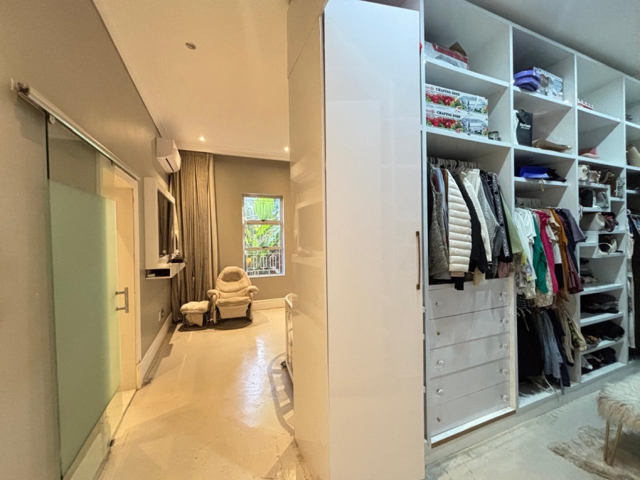 4 Bedroom Property for Sale in Essenwood KwaZulu-Natal