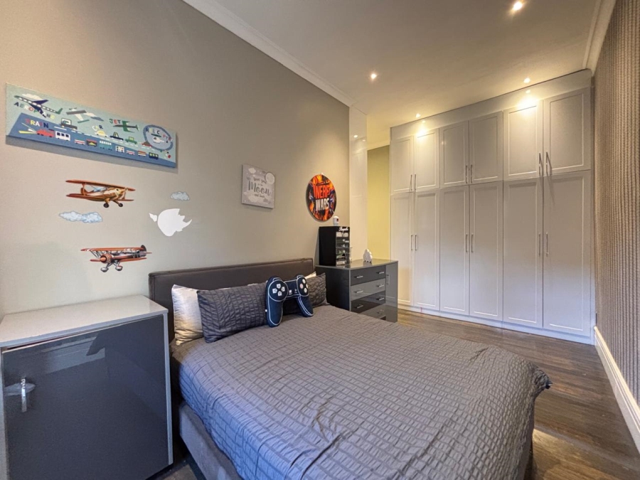 4 Bedroom Property for Sale in Essenwood KwaZulu-Natal