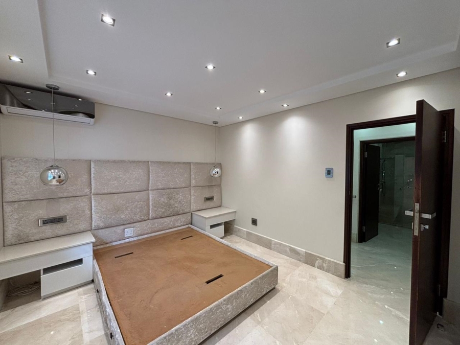 3 Bedroom Property for Sale in Essenwood KwaZulu-Natal