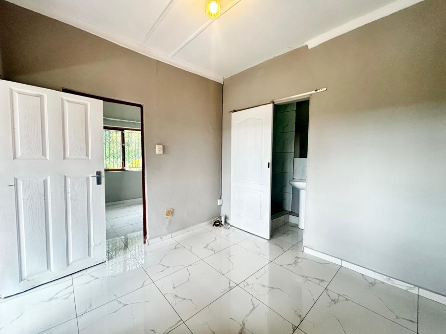 To Let 1 Bedroom Property for Rent in Reservoir Hills KwaZulu-Natal