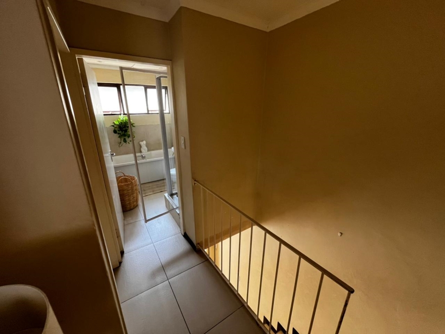 3 Bedroom Property for Sale in Glenwood KwaZulu-Natal