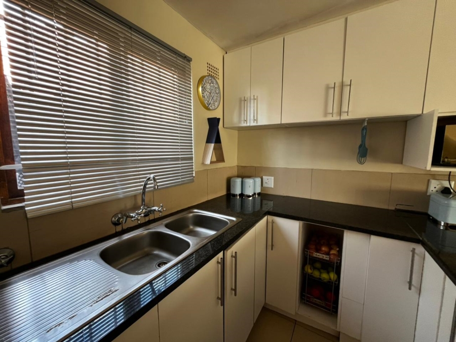 3 Bedroom Property for Sale in Glenwood KwaZulu-Natal