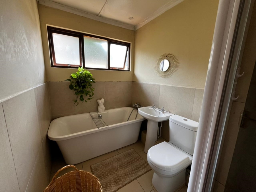 3 Bedroom Property for Sale in Glenwood KwaZulu-Natal