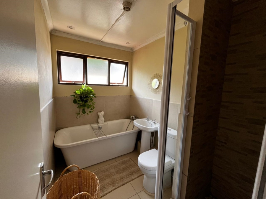 3 Bedroom Property for Sale in Glenwood KwaZulu-Natal