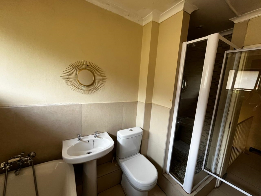 3 Bedroom Property for Sale in Glenwood KwaZulu-Natal