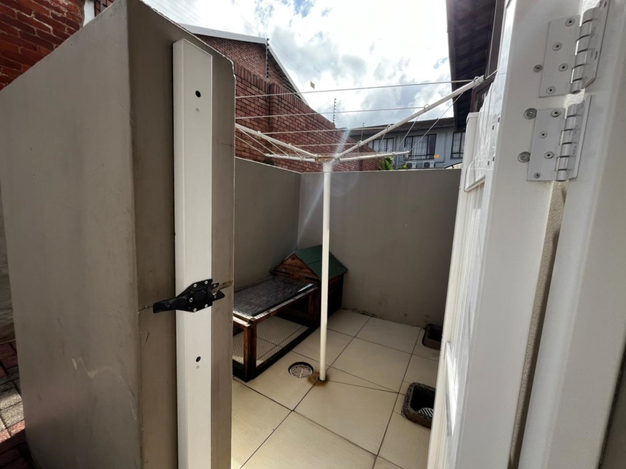 3 Bedroom Property for Sale in Glenwood KwaZulu-Natal