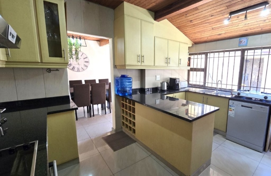4 Bedroom Property for Sale in Farningham Ridge KwaZulu-Natal