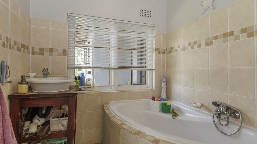 3 Bedroom Property for Sale in Waterfall KwaZulu-Natal