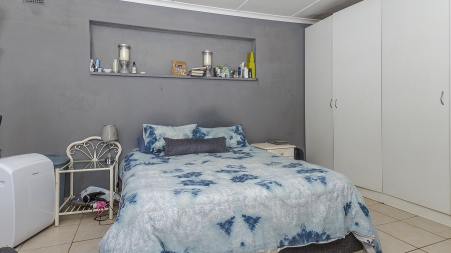 3 Bedroom Property for Sale in Waterfall KwaZulu-Natal